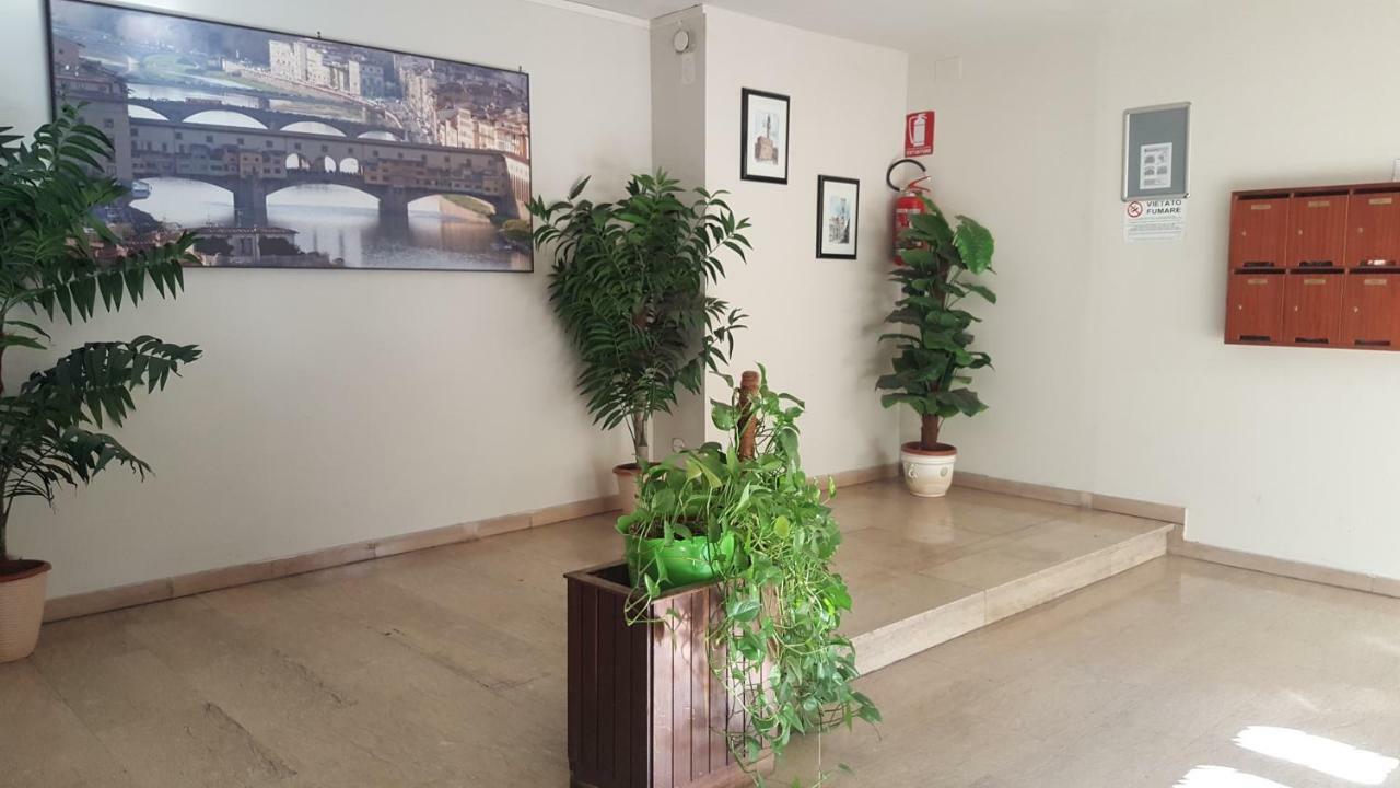 Casa Flore Флоренция Екстериор снимка
